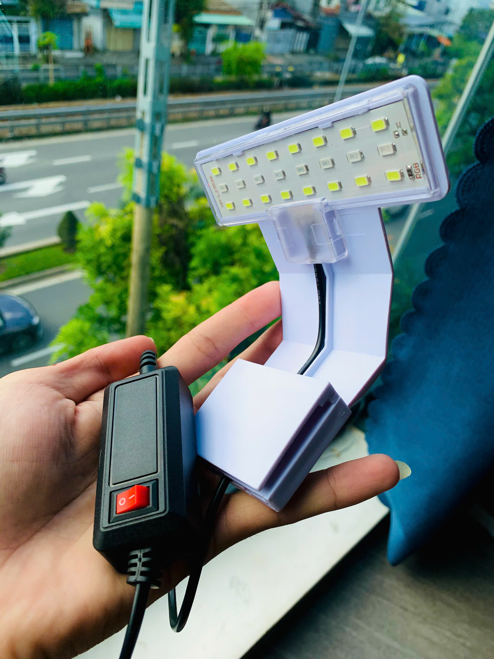 Đèn KL-X3 UTRATHIN (3 Chế Độ MÀU và Ánh Sáng Trắng)